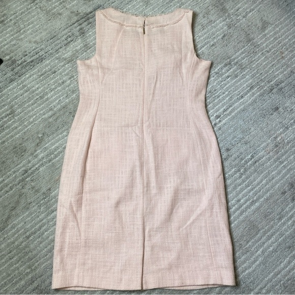 Karl Lagerfeld Paris Pink Tweed Floral Collar Shift Dress Size 6 - Picture 5 of 11